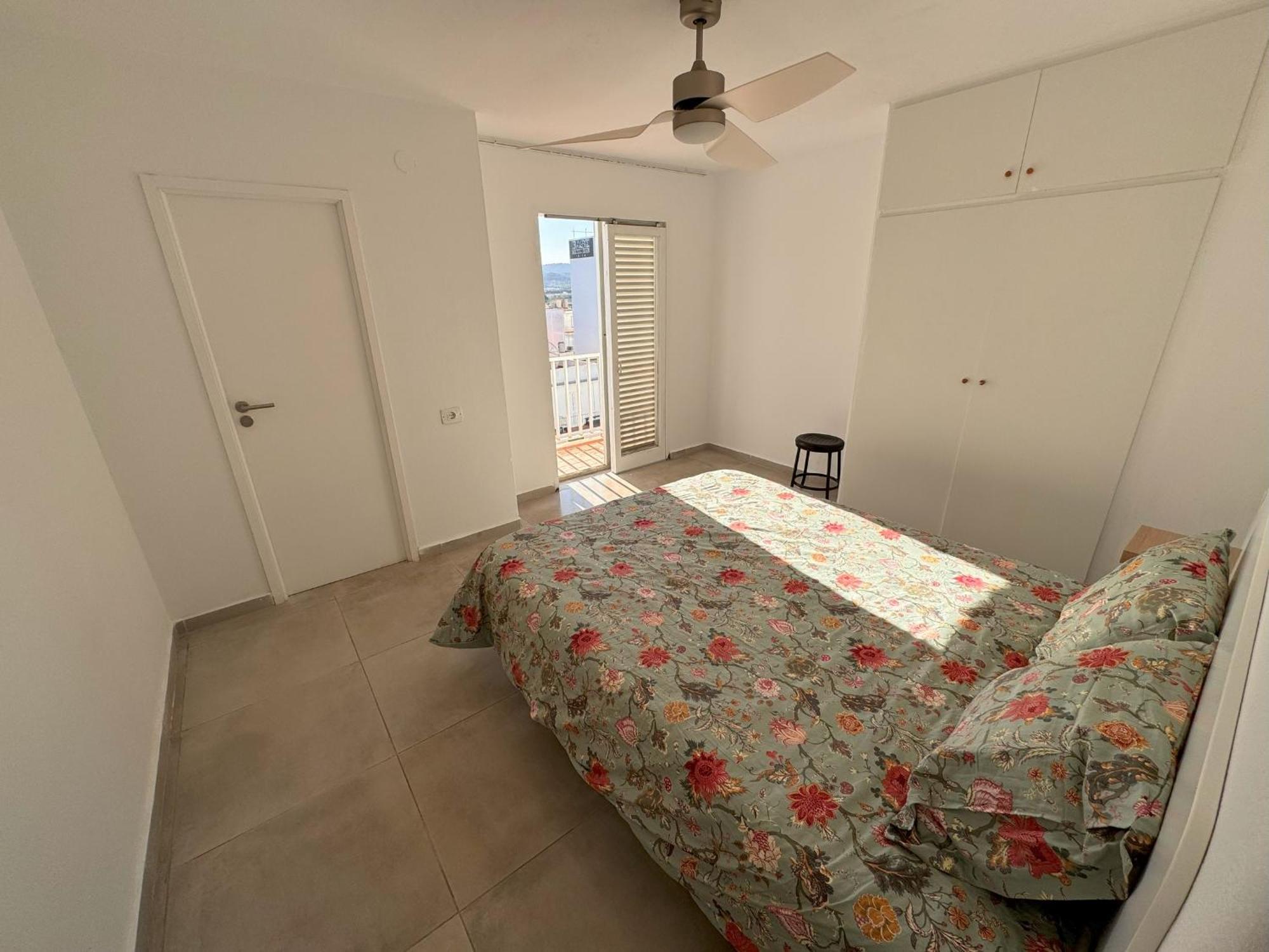 Cisne By Nest Hostel Sant Antoni de Portmany Esterno foto